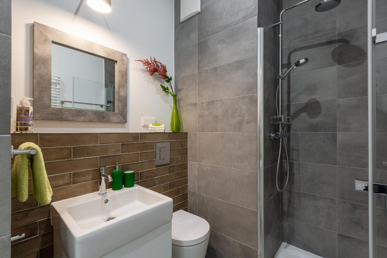 ורוצלב Apartament Ksiezycowy - Mlyn Maria - Art Apartments מראה חיצוני תמונה